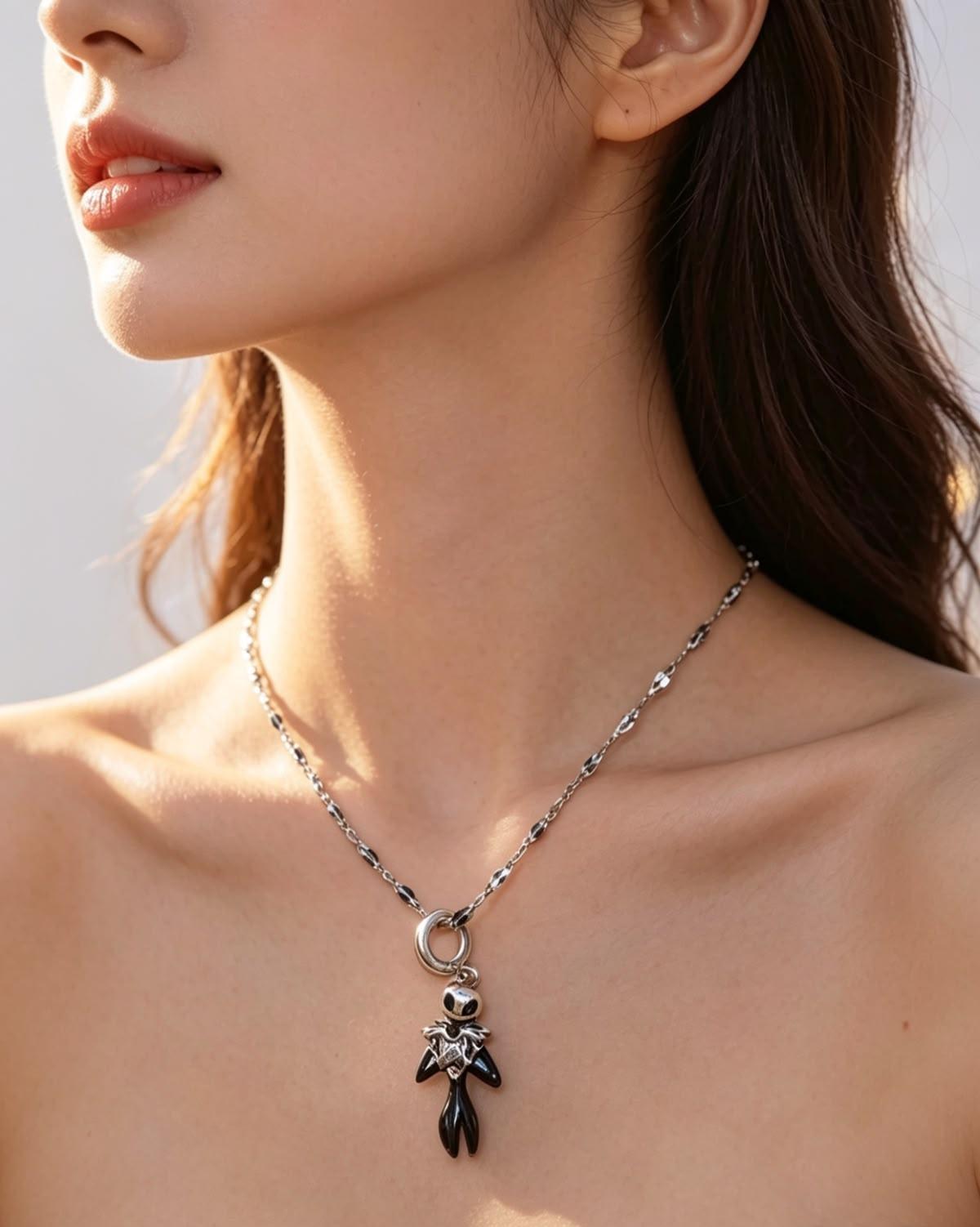 COLLAR DEL EXTRAÑO MUNDO DE JACK