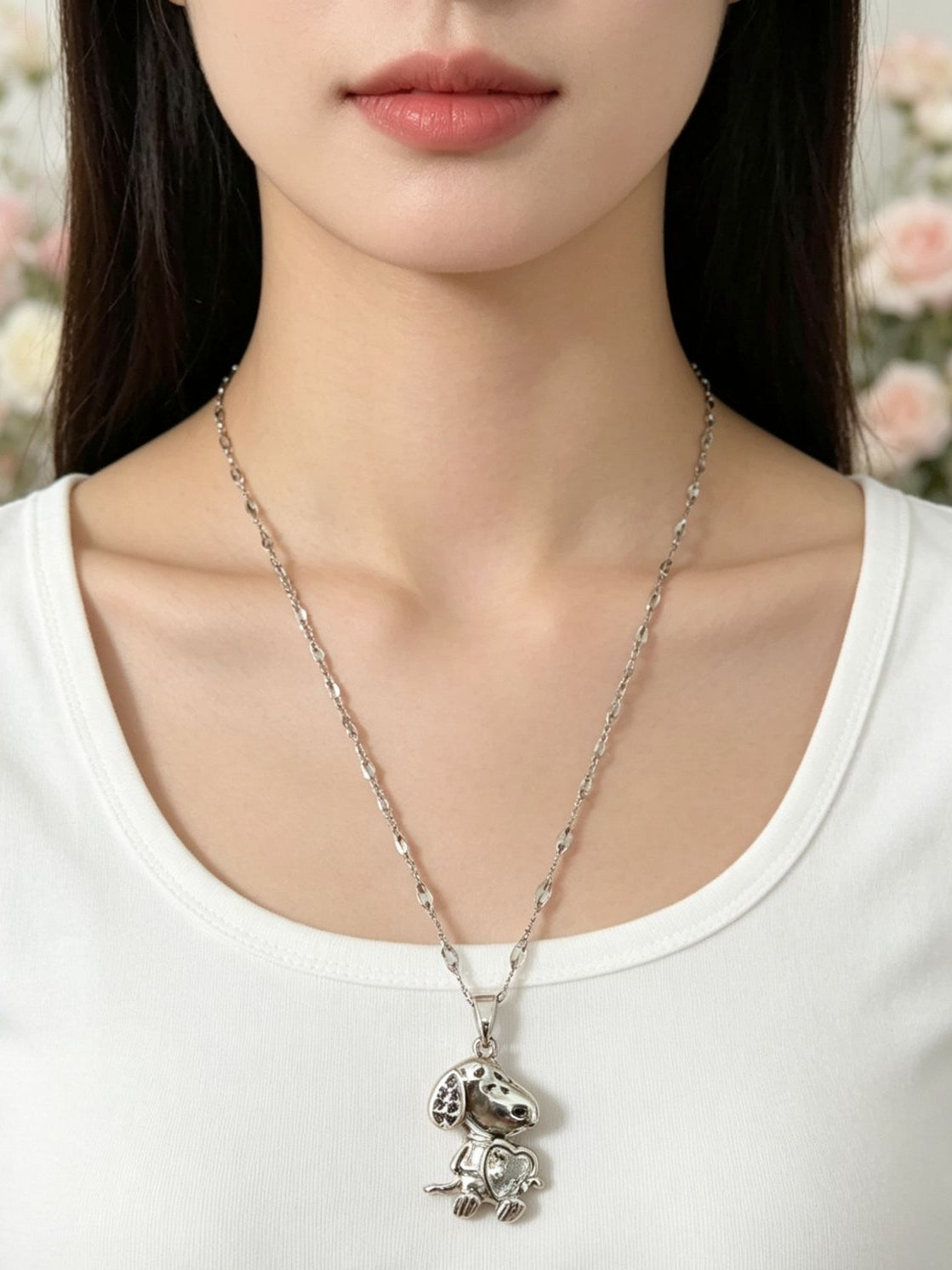 COLLAR SNOOPY PLATEADO